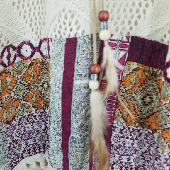 RO KNITTED BLOUSE WITH FEATHER ACCENTS AND   FRENG - Picture 3 of 5